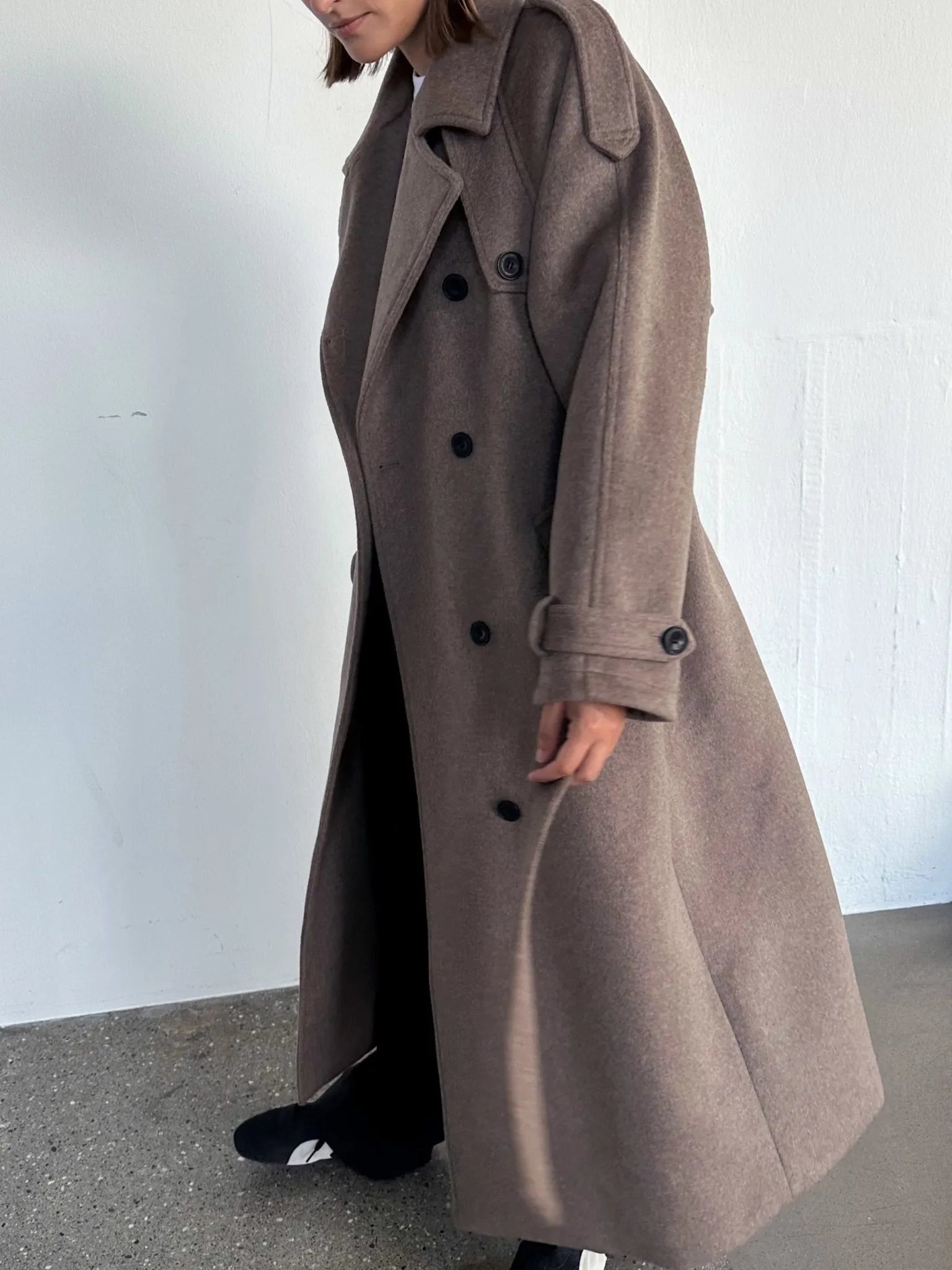 BEA WOOL COAT - DARK BEIGE