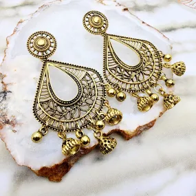 Chanchal Earrings