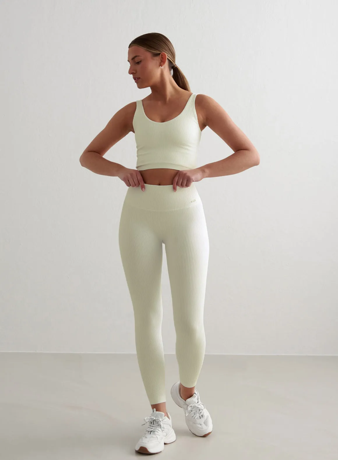 Off-White Ribbed Seamless Tights