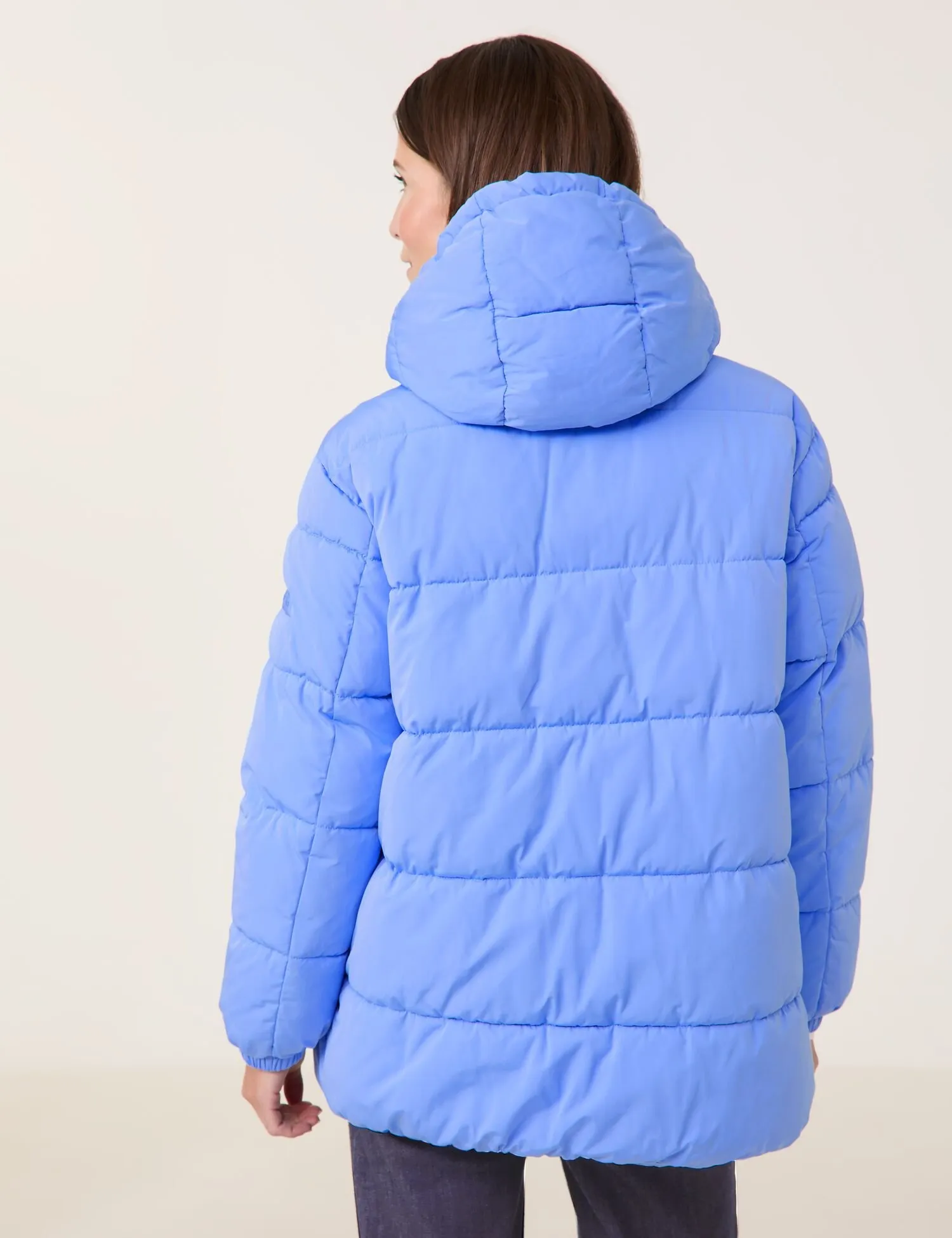 Outdoor jacket with a detachable hood