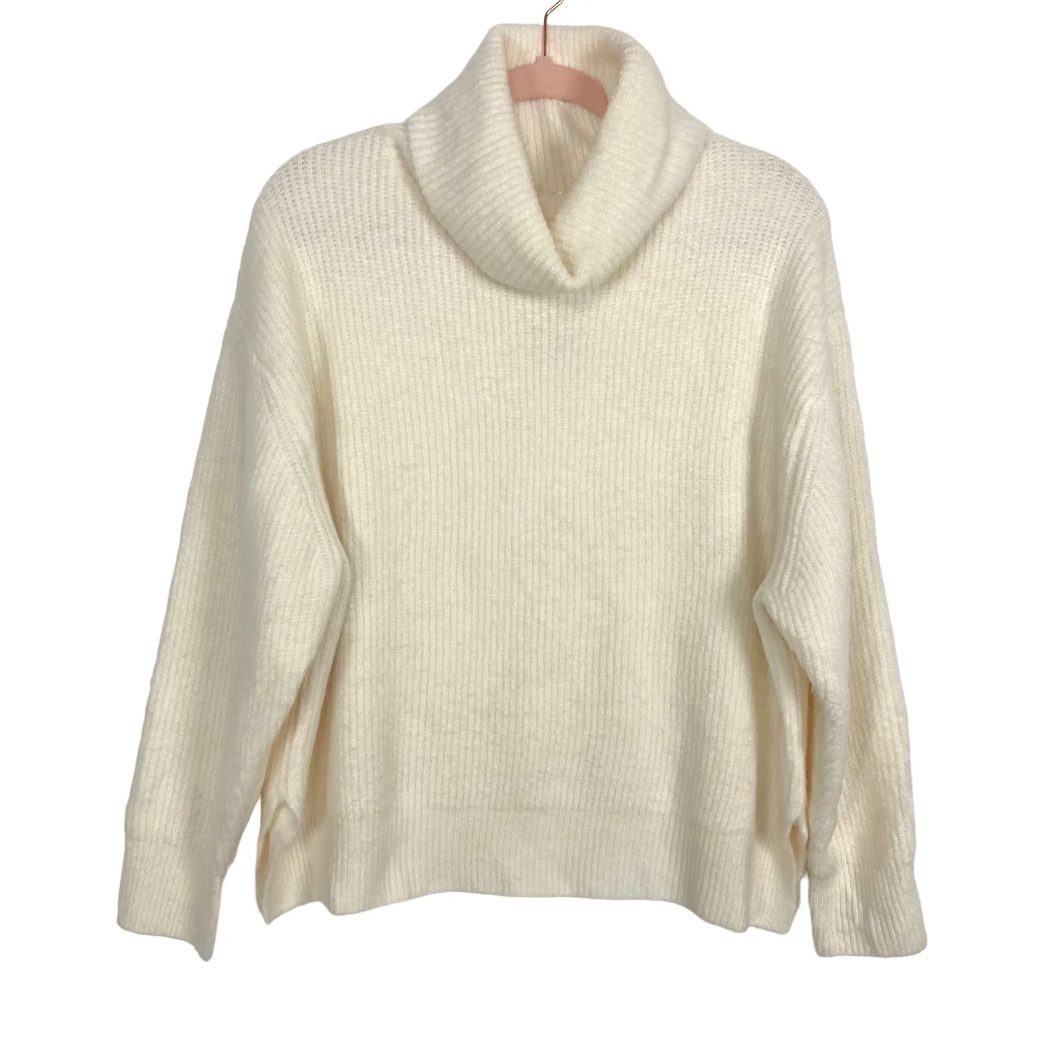 Vestique White Ribbed Knit Turtleneck Sienna Sweater NWT- Size S (sold out online)