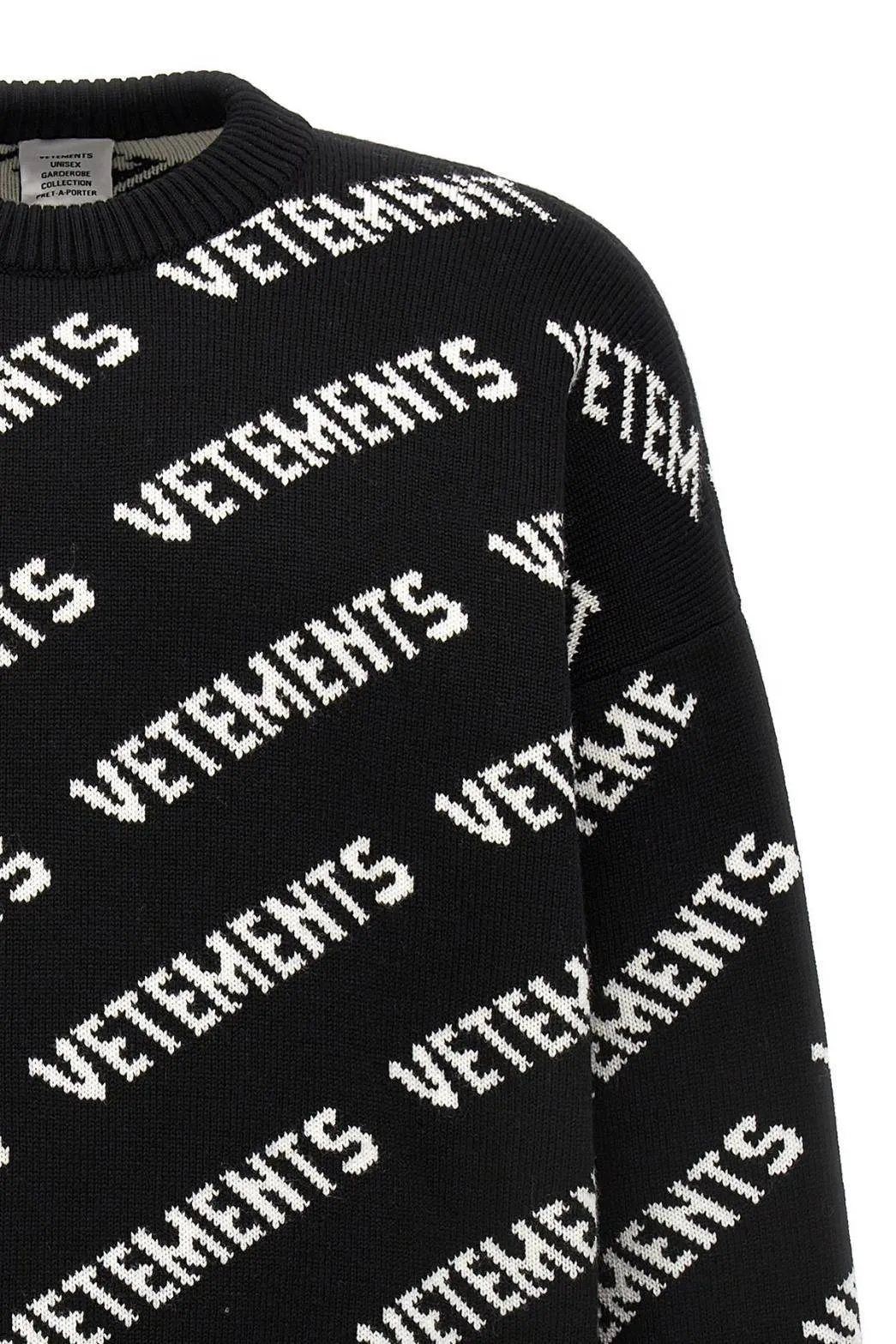 VETEMENTS  |Crew Neck Wool Street Style Long Sleeves Logo Sweaters